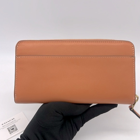 Coach Accordion Zip Wallet Brass/Faded Orange - Picture 3 of 16